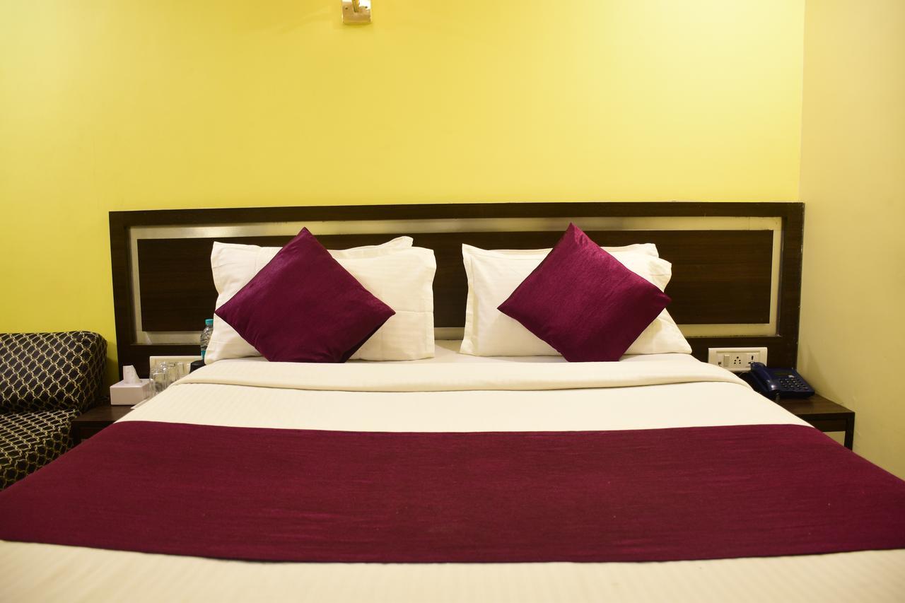 Hotel K.C Residency Mumbai Dış mekan fotoğraf