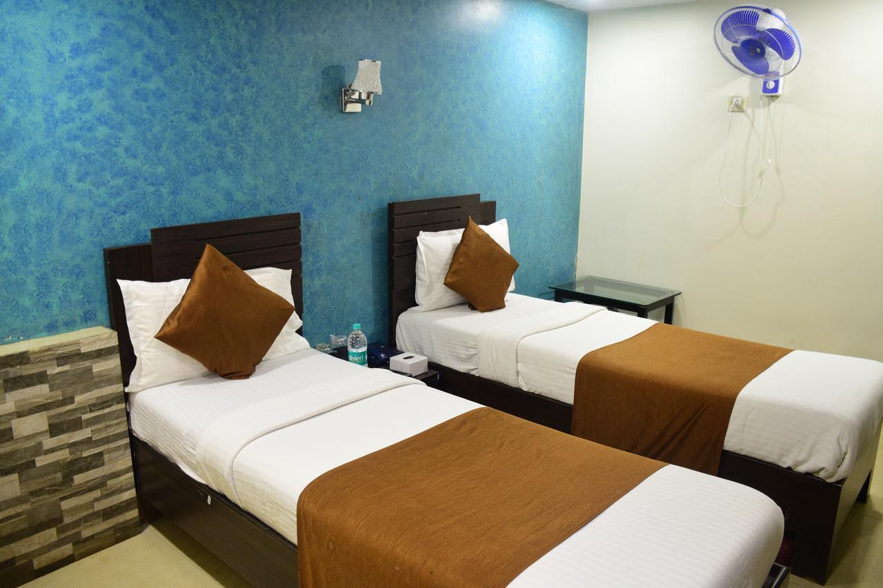 Hotel K.C Residency Mumbai Dış mekan fotoğraf