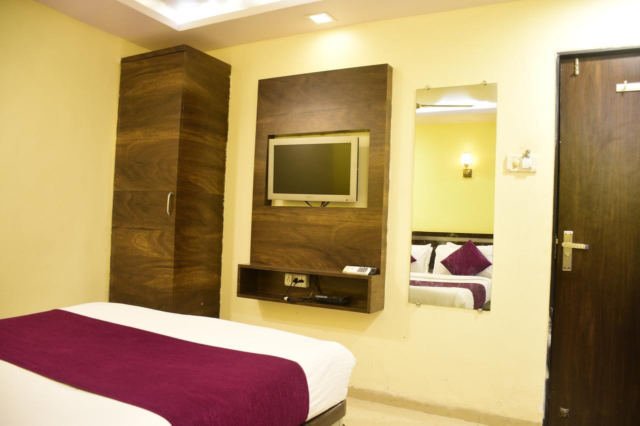 Hotel K.C Residency Mumbai Dış mekan fotoğraf
