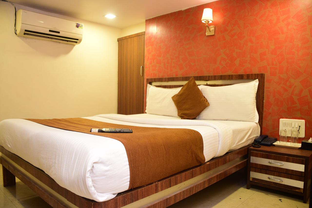 Hotel K.C Residency Mumbai Dış mekan fotoğraf